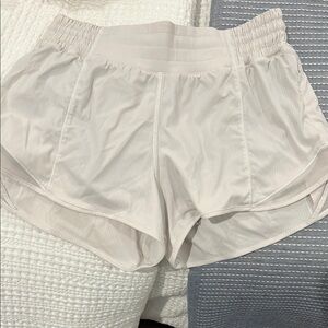Women's Cream Shorts